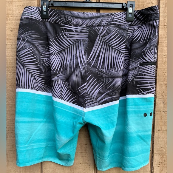 Rip Curl Mirage Men's Swim Trunks - Picture 2 of 3